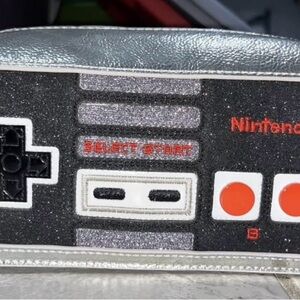 Danielle Nicole Nintendo Super Mario Silver and Black Controller Clutch